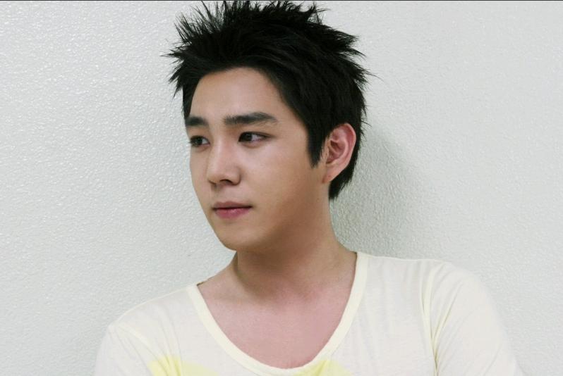 強仁 Kangin Super Junior