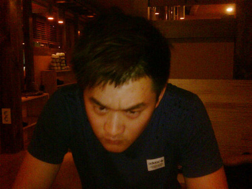 民在哥 twitter