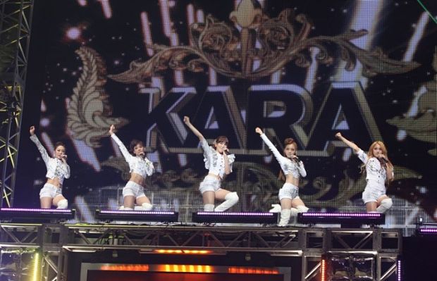 KARA出道4週年!