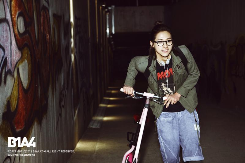 B1A4 信宇