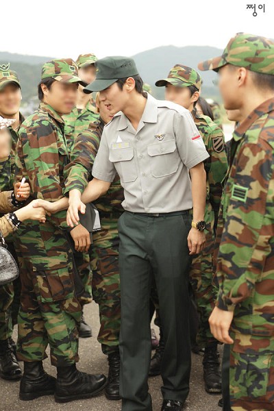 李準基