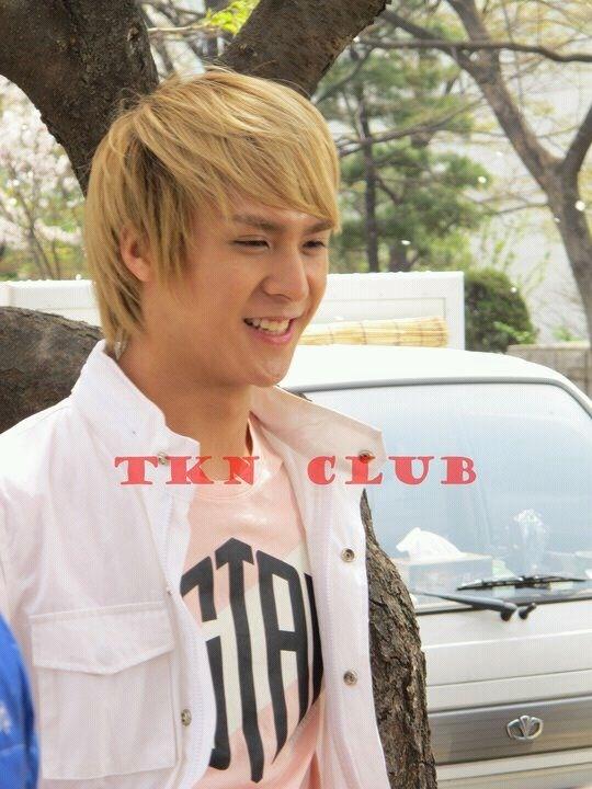 BEAST Tae Kai Noi官圖