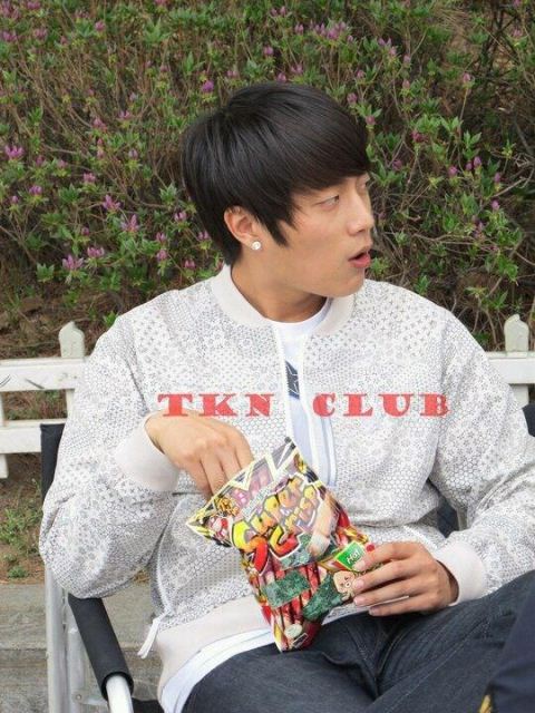 BEAST Tae Kai Noi官圖