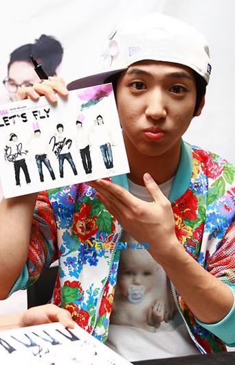 B1A4 首次簽名會 B1A4 首次簽名會