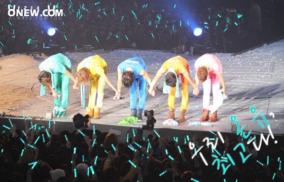 SHINee 三周年