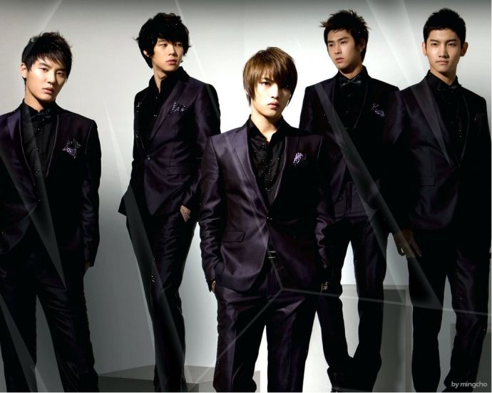 東方神起 五人