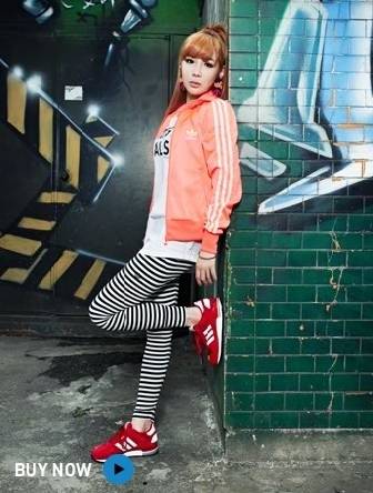 2NE1 Bom