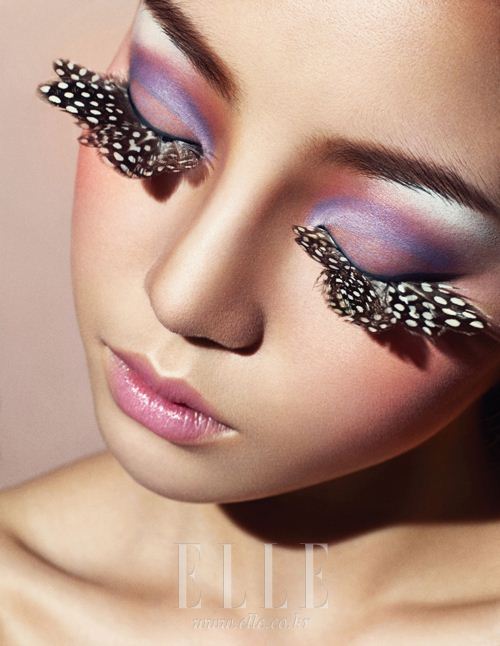 Kara 荷拉 ELLE 六月號