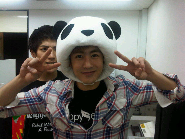 Nichkhun熊貓