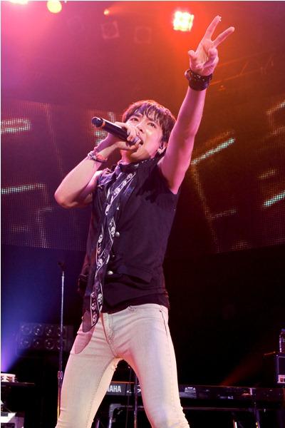FTIsland日巡照片
