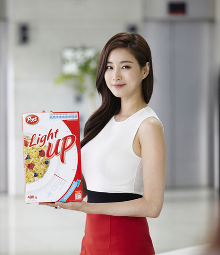 金莎朗的婚紗照