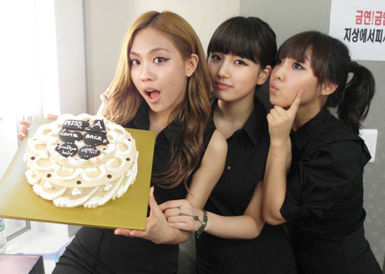 miss A