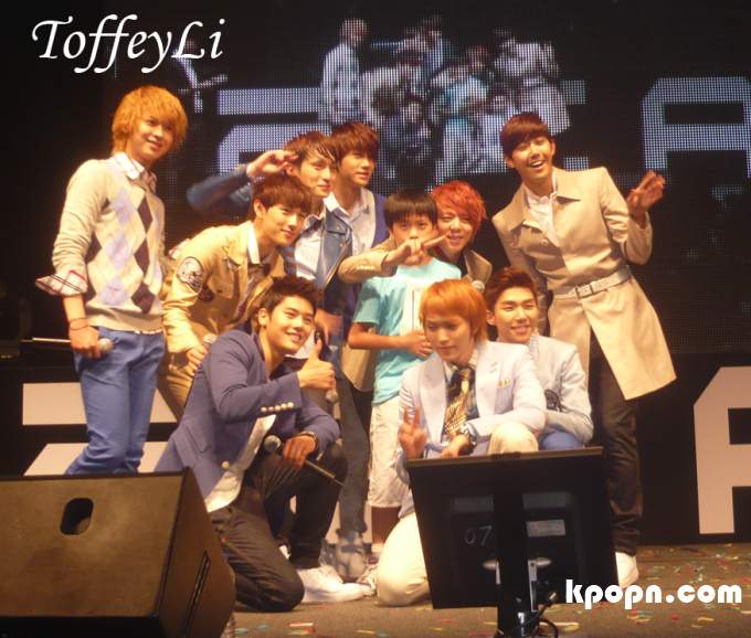 ZE:A 帝國之子 香港 FM 2011.06.30