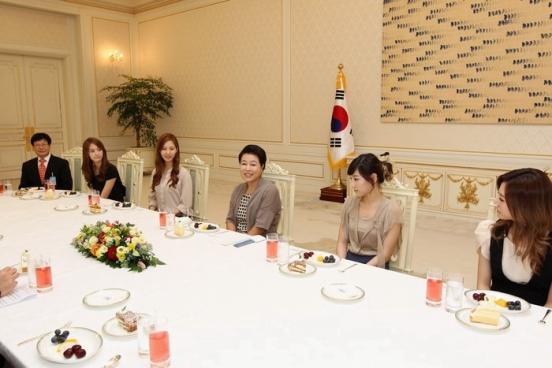 SNSD in青瓦台