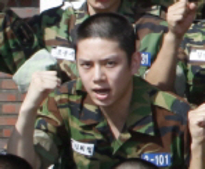 金希澈