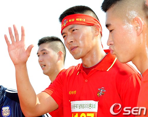 玄彬 海軍陸戰隊馬拉松大會