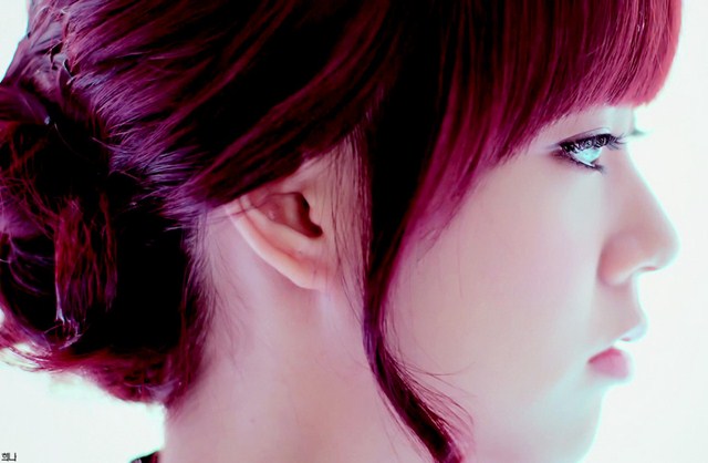KARA 勝妍