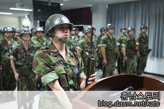 希澈 軍隊照