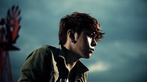 許閣 hello MV