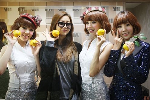 Orange Caramel 和 UIE