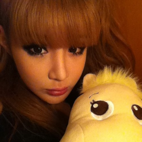 2NE1 朴春