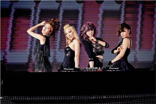 Secret Moving in Secret 秘密行動 (Kpopn)