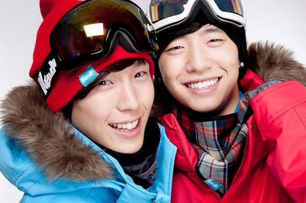 TS Entertainment 同門師姊弟代言 The Kellan 2011-2012 TS Entertainment 同門師姊弟代言 The Kellan 2011-2012