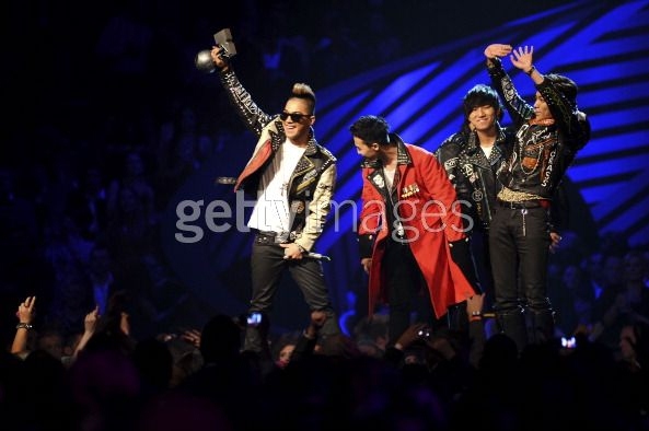 Big Bang on EMA 3