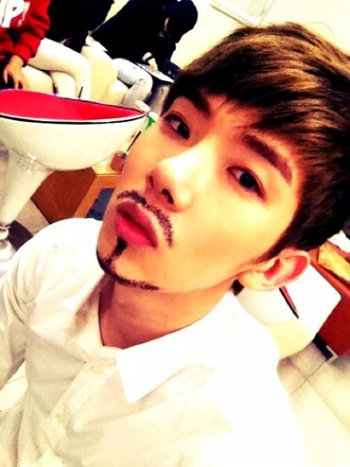 Jo Kwon with a goatee