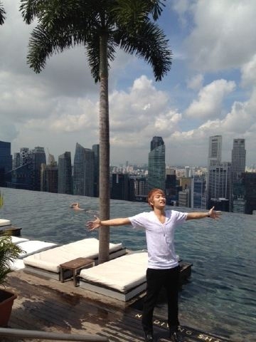 Simon D 在新加坡