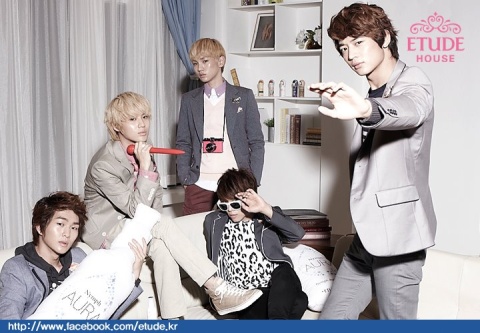 SHINee