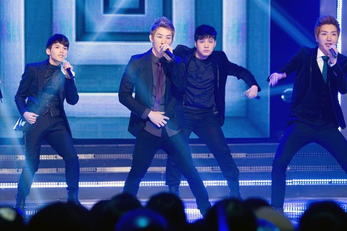 Super Junior in MCD (kpopn)
