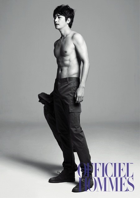 朴施厚 Officel Hommes