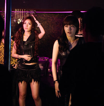 T-ara Lovey Dovey MV 側拍