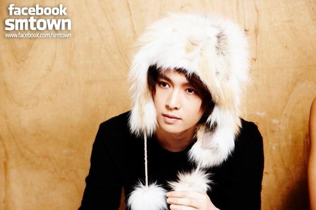 EXO ─ LAY