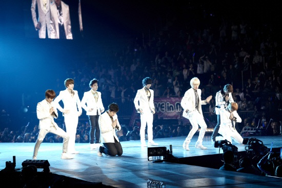 Super Show