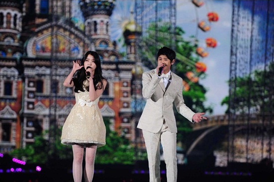 耀燮 & IU