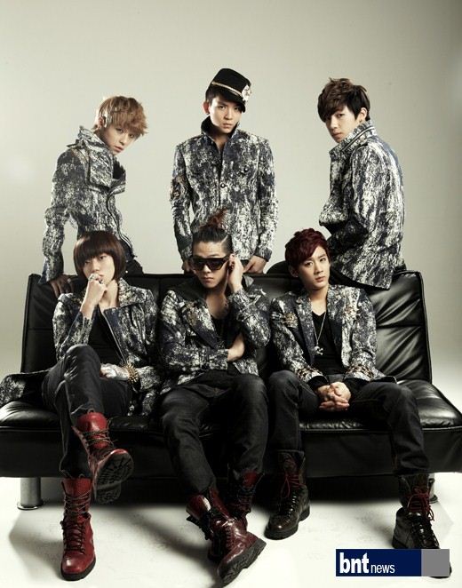 TEEN TOP