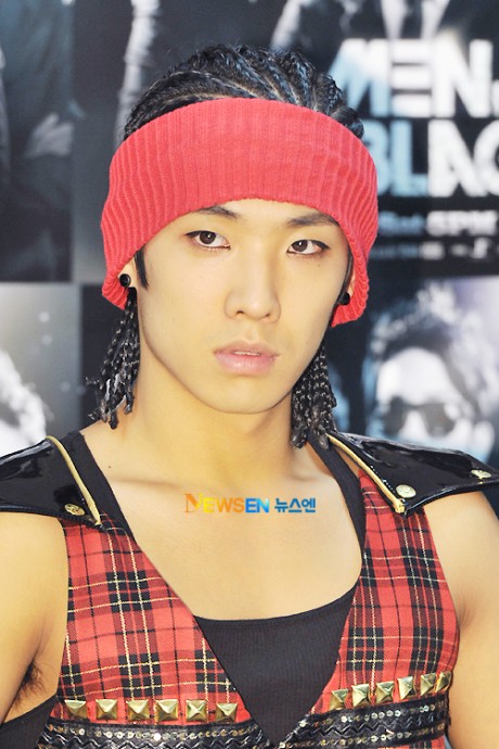 MBLAQ 李準