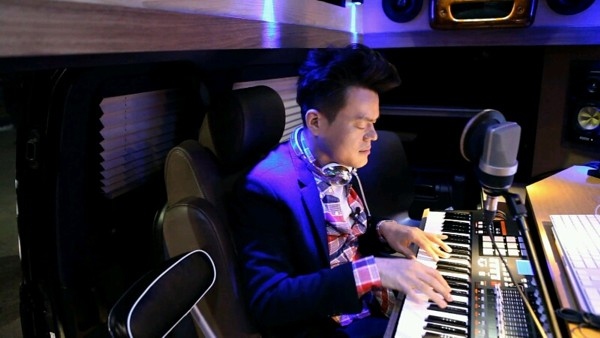 JYP