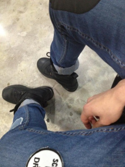 聽說是鐘鉉的腳 聽說是鐘鉉的腳