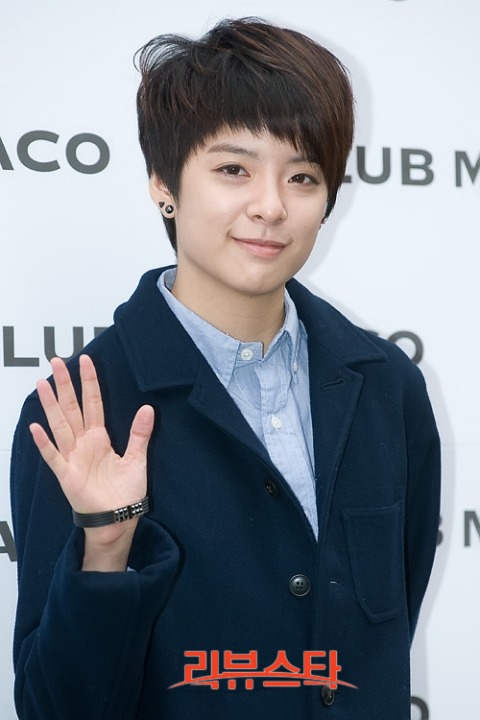 f(x) Amber