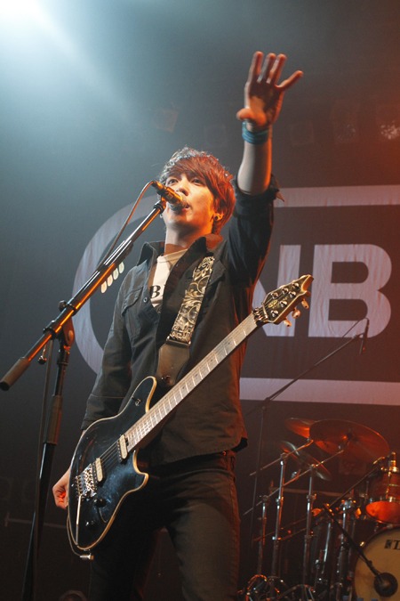CNBLUE