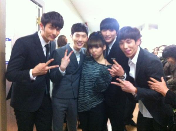 2AM miss A Min