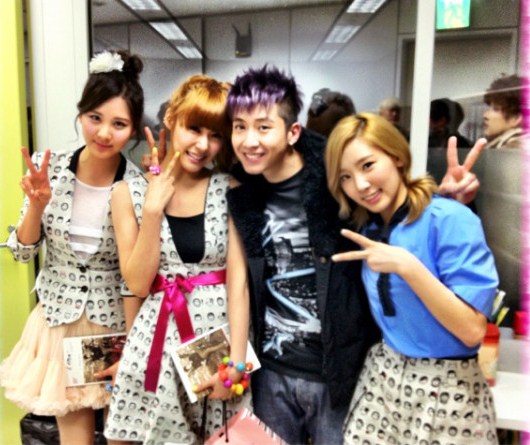 徐玄、Tiffany、Brian、太妍