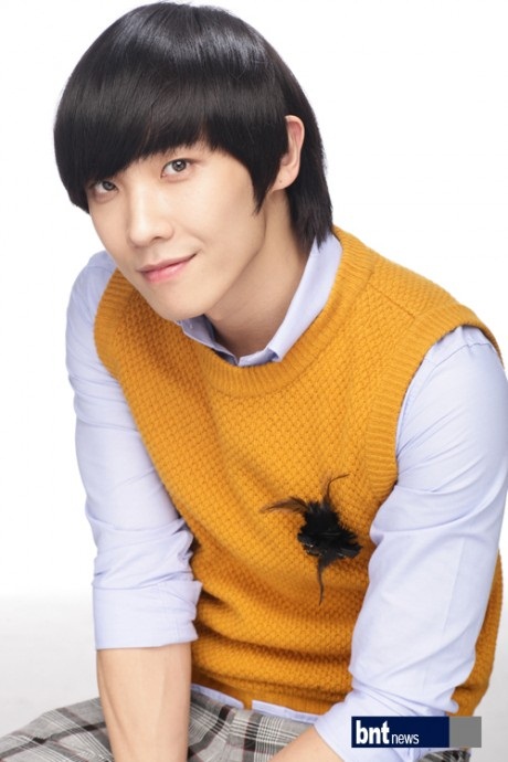 MBLAQ 李準