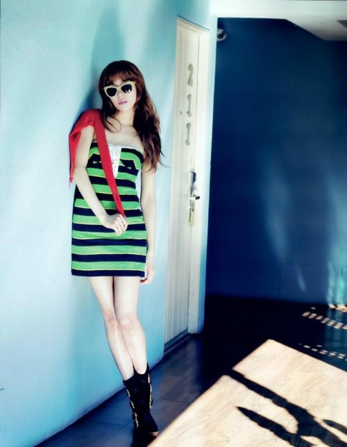 Vogue Girl ─ Tiffany