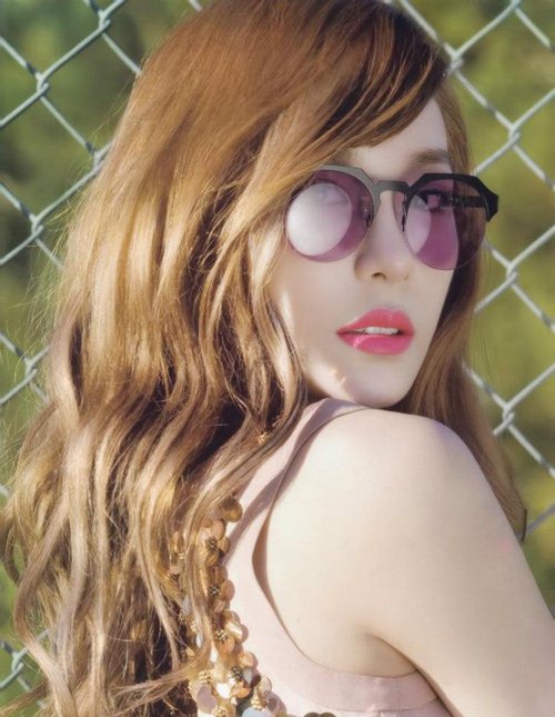 Vogue Girl ─ Tiffany