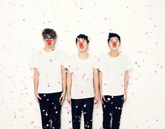 Busker Busker (Kpopn) Busker Busker (Kpopn)