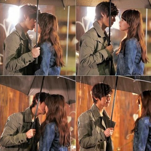 敏赫 & Oh Yeonseo 吻戲